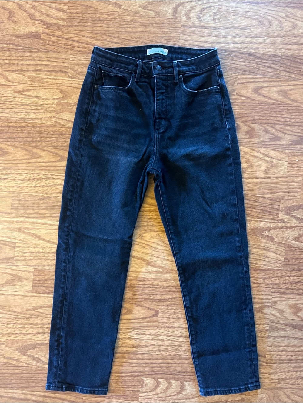 Black Womans Loft Curvy Slim High-Rise Straight Jeans